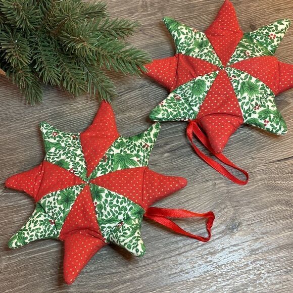Quilted Star Handmade Country Christmas Ornaments - Picture 1 of 5